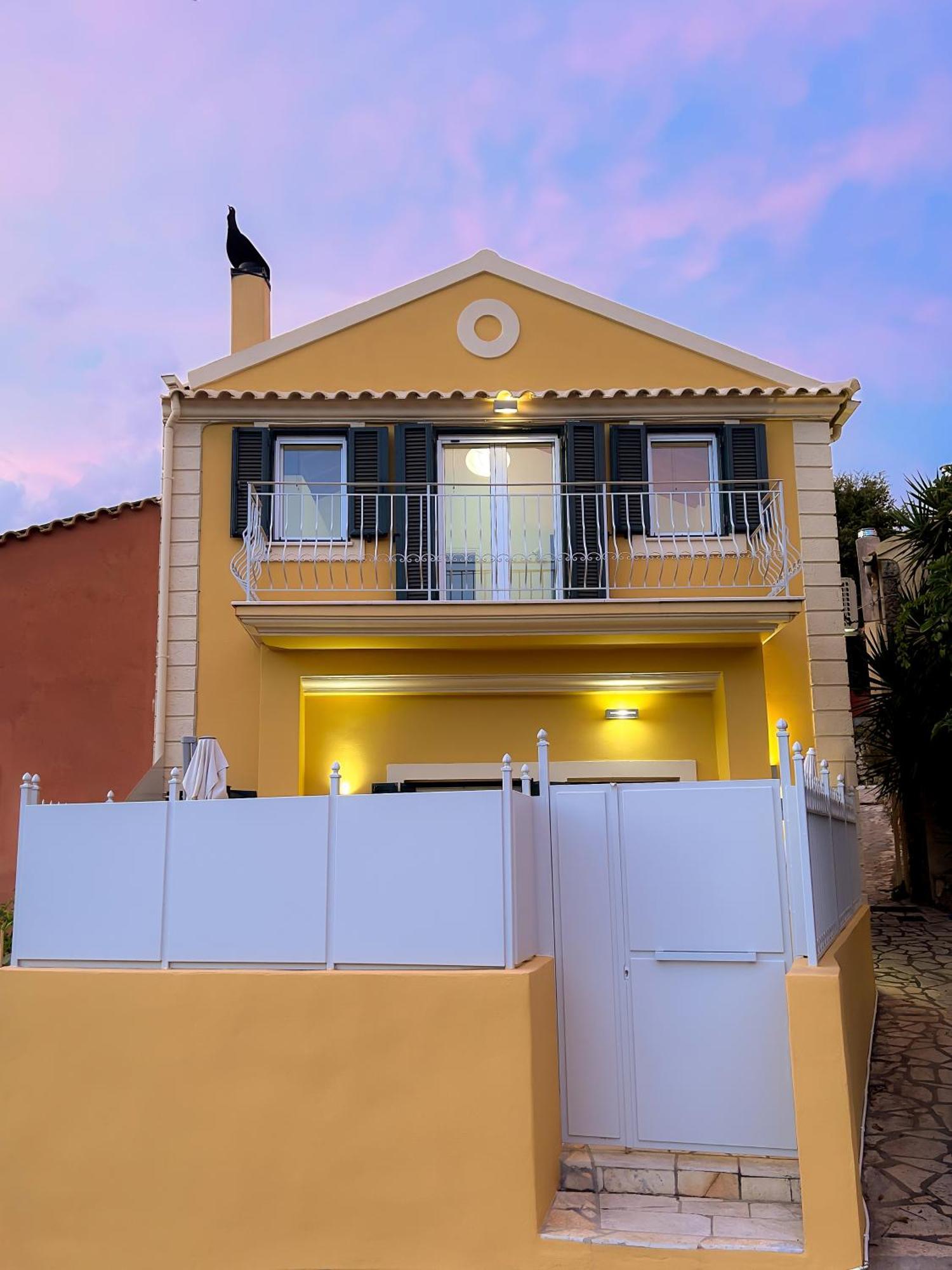Holiday home The Painters Gastouri (Corfu)