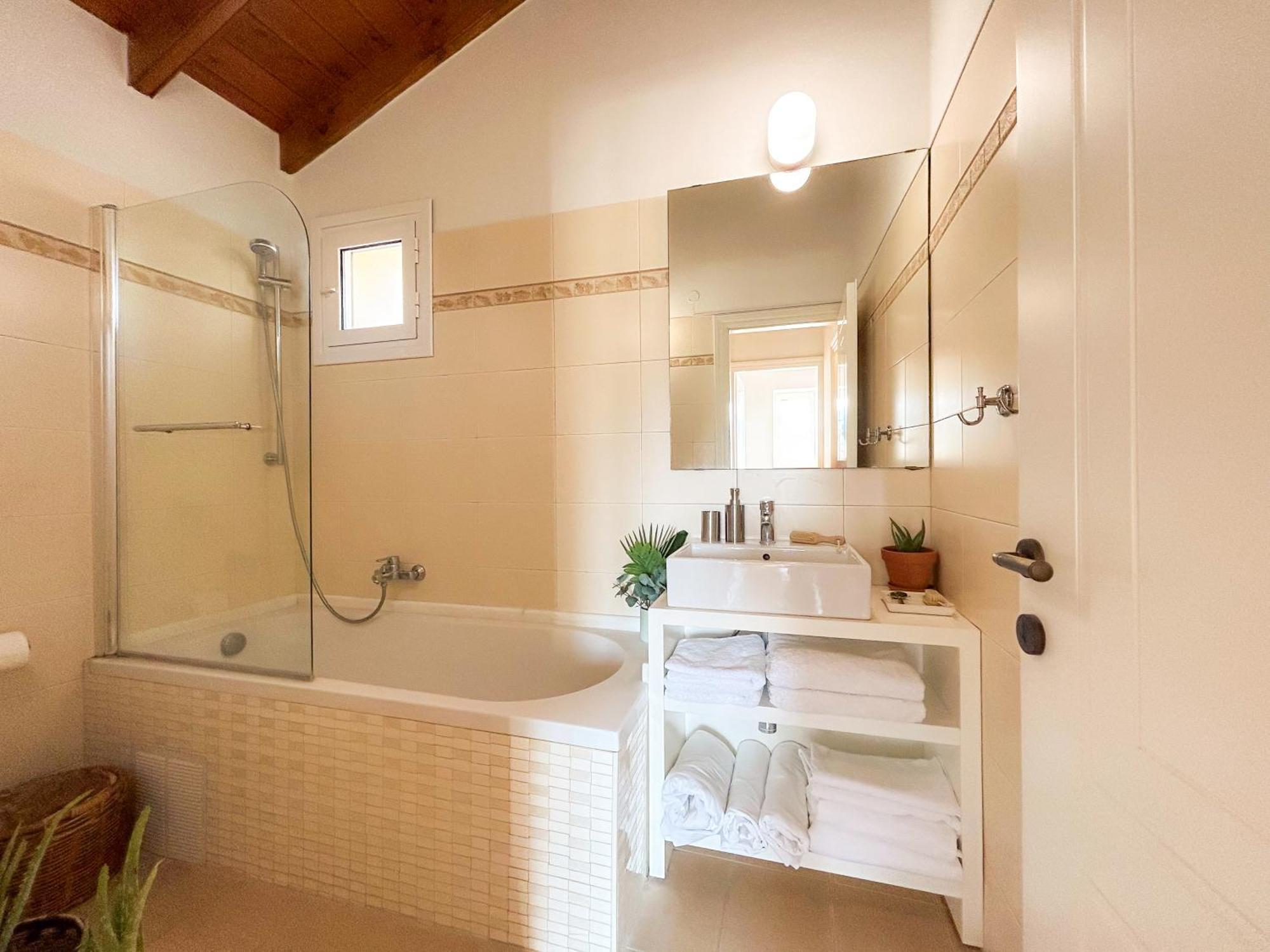 The Painters Holiday home Gastouri (Corfu)